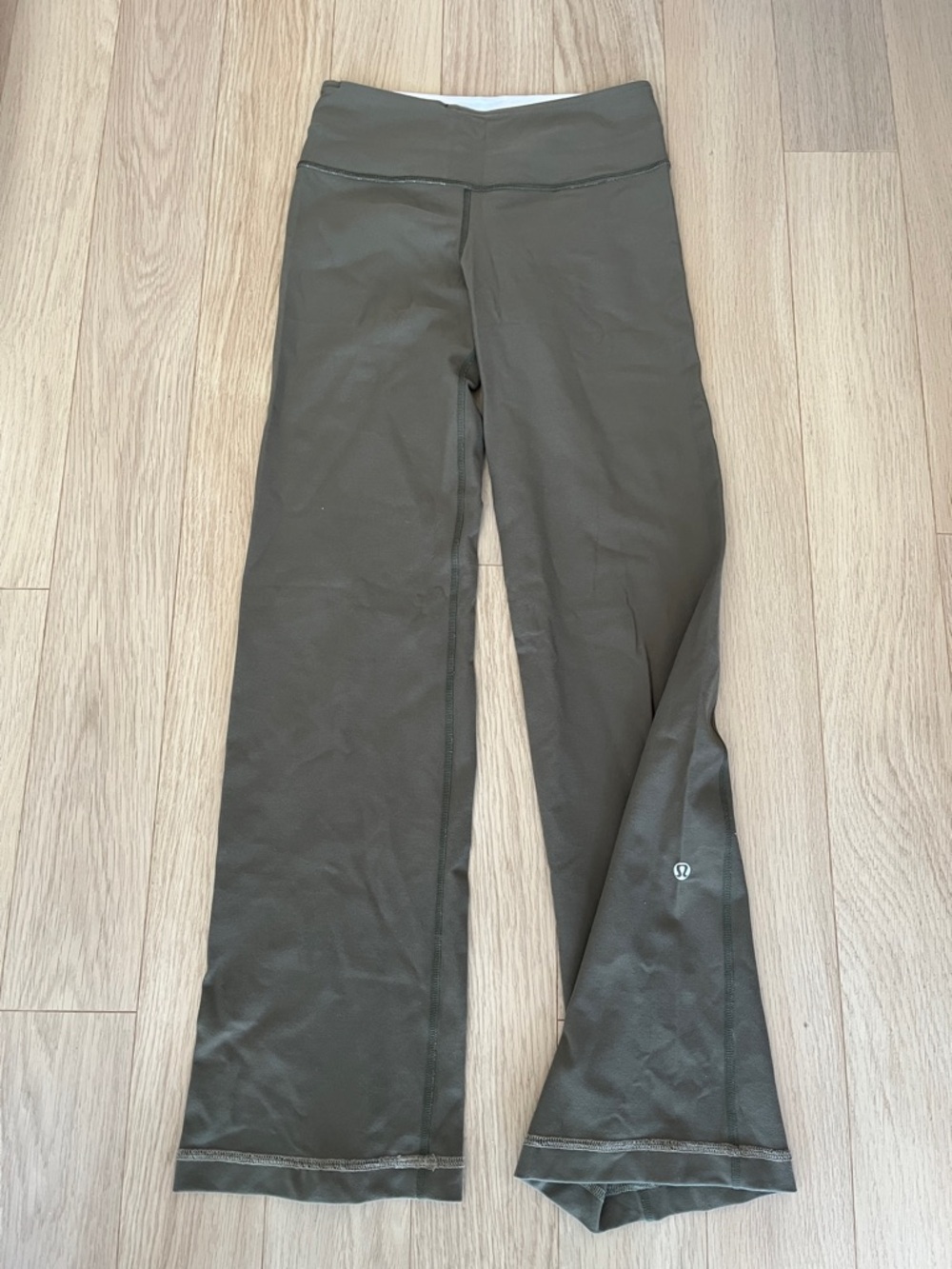 Lululemon Olive Green Yoga Pants (vintage, reversible)